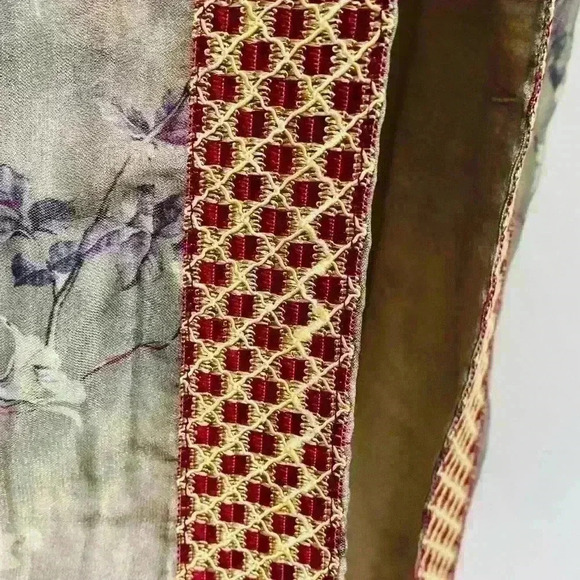 Ravina Pakistani kameez/ tunic dress size small with flower pattern. - Picture 9 of 9